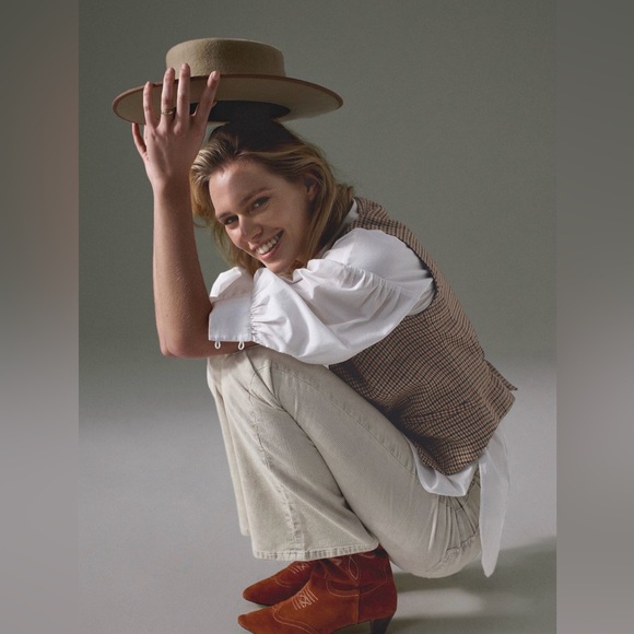 Taylored Asymmetrical Vest - Picture 2 of 8